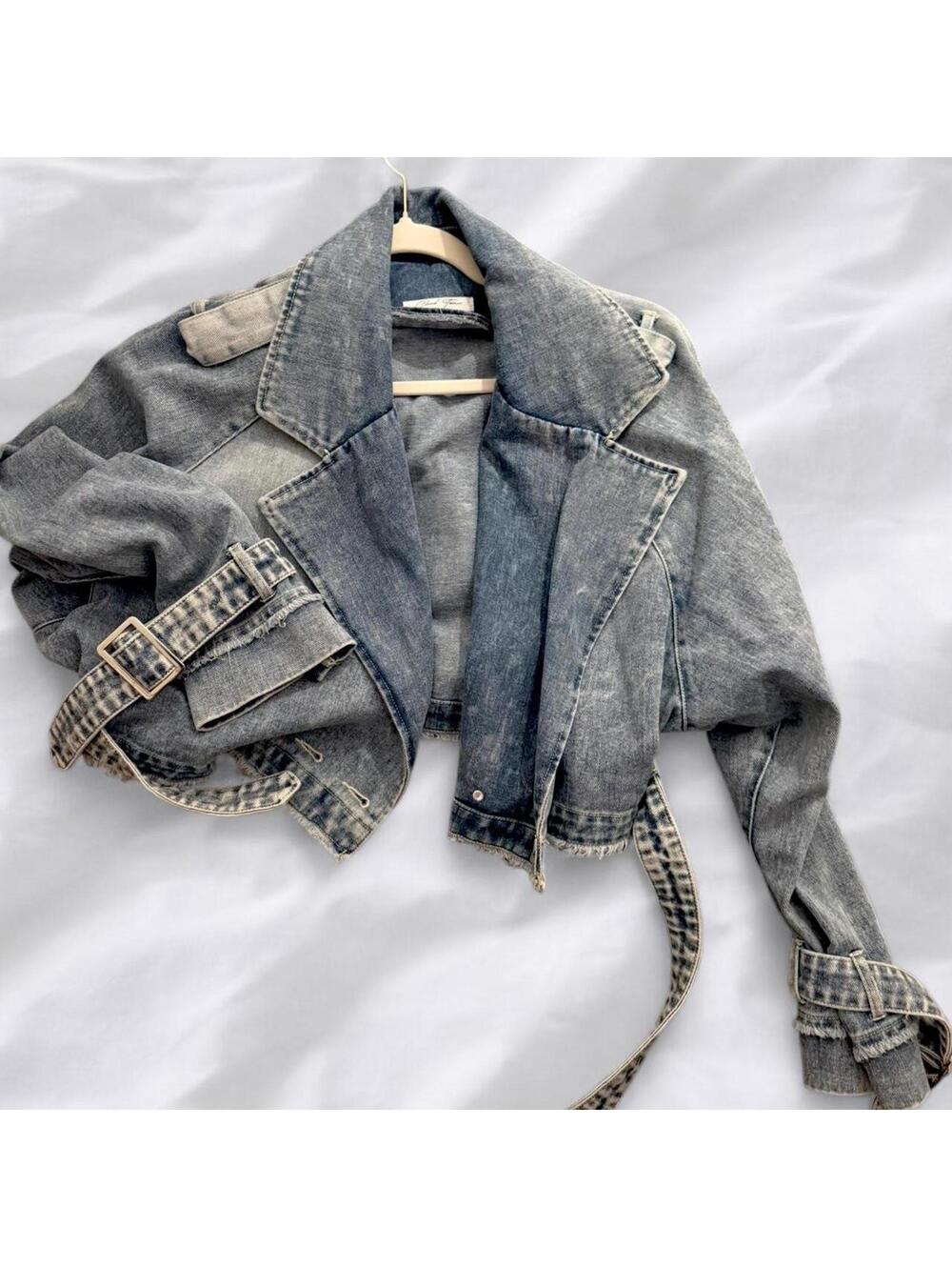 “Cloud Ten” denim cropped jacket with belt detail!!